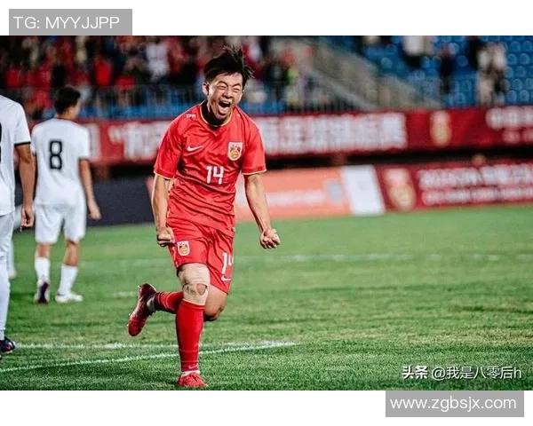 足球明星如何通过努力与机遇成功加盟心仪球队的故事与经历